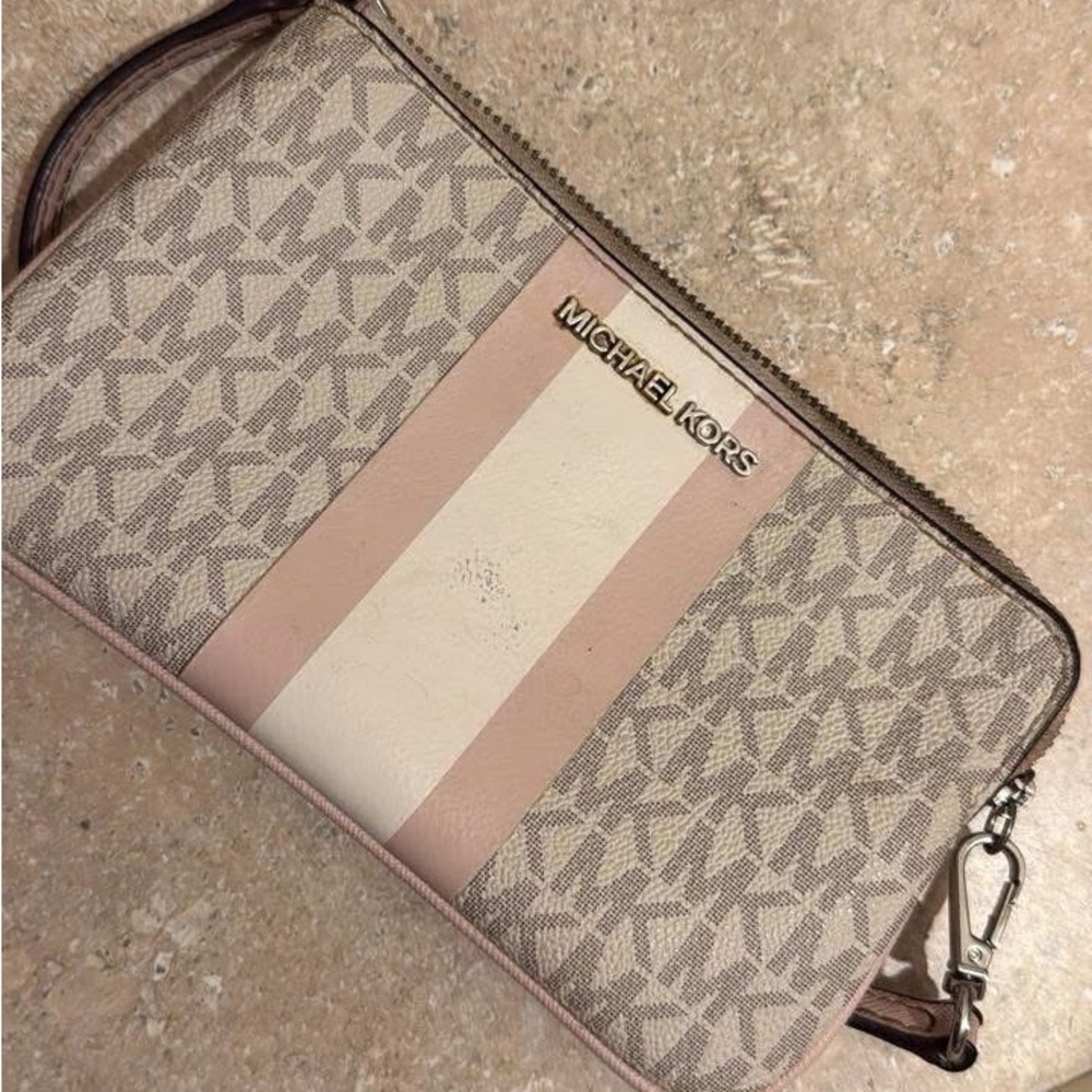 Michael Kors Logo Wristlet in Beige and Pink